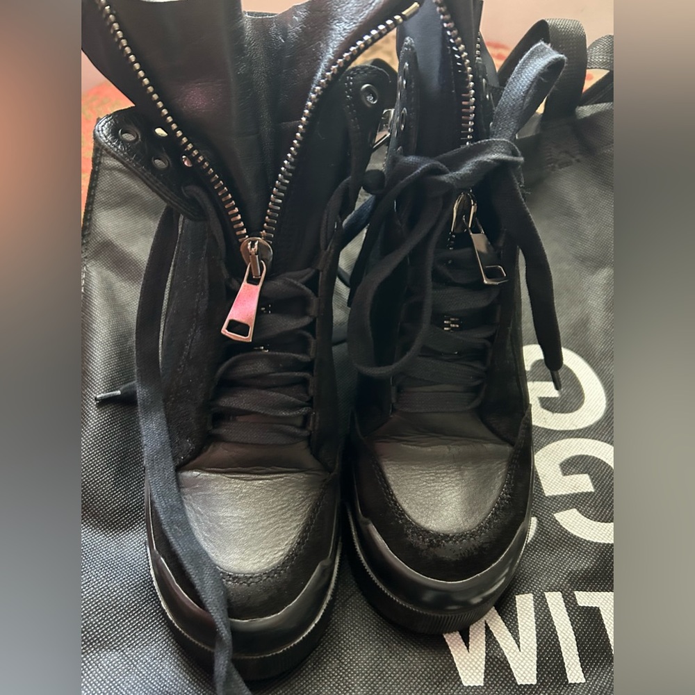 ELENA IACHI boots black, zippers, lace-up, hard to find! size EU 38 US 8